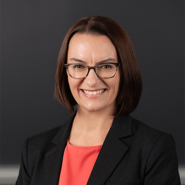 Portrait of Dr. Sarah Linklater
